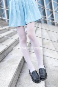 汽車裝飾貼紙 車貼搞笑 卡通可愛劃痕車門貼 親嘴小破孩個(gè)性創(chuàng)意